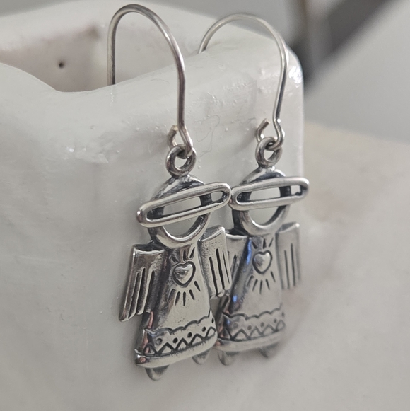 Silpada Earrings - Picture 3 of 13